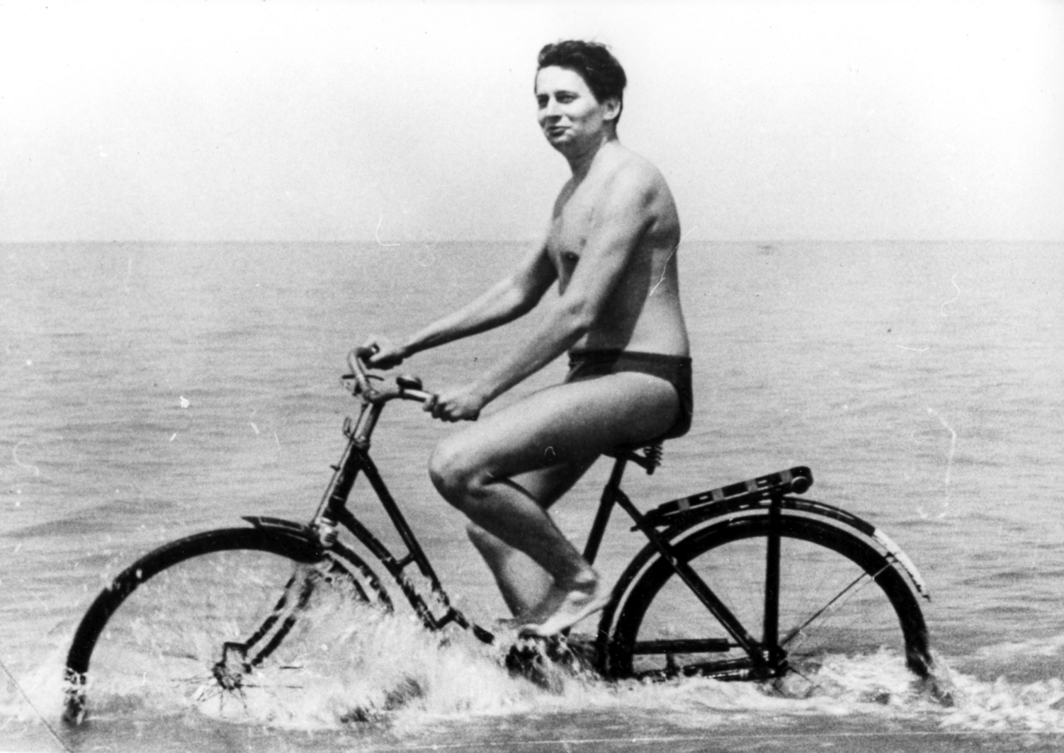 bc87c00d97a9db4c6a821c2a88f4b099