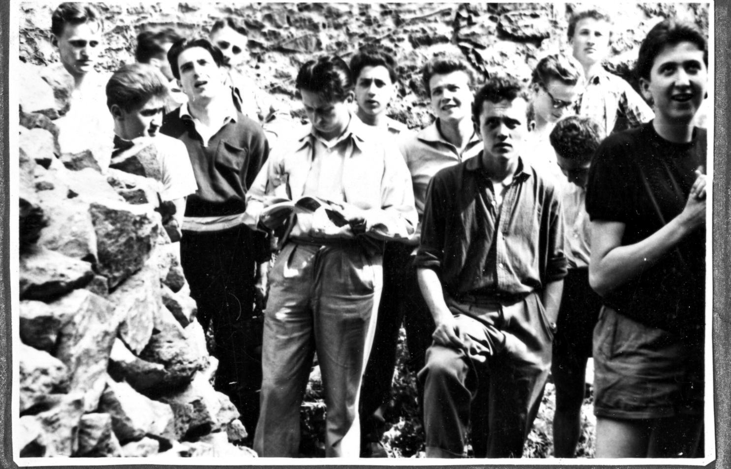 e8504c836c0162717c2b2a5120ebc363