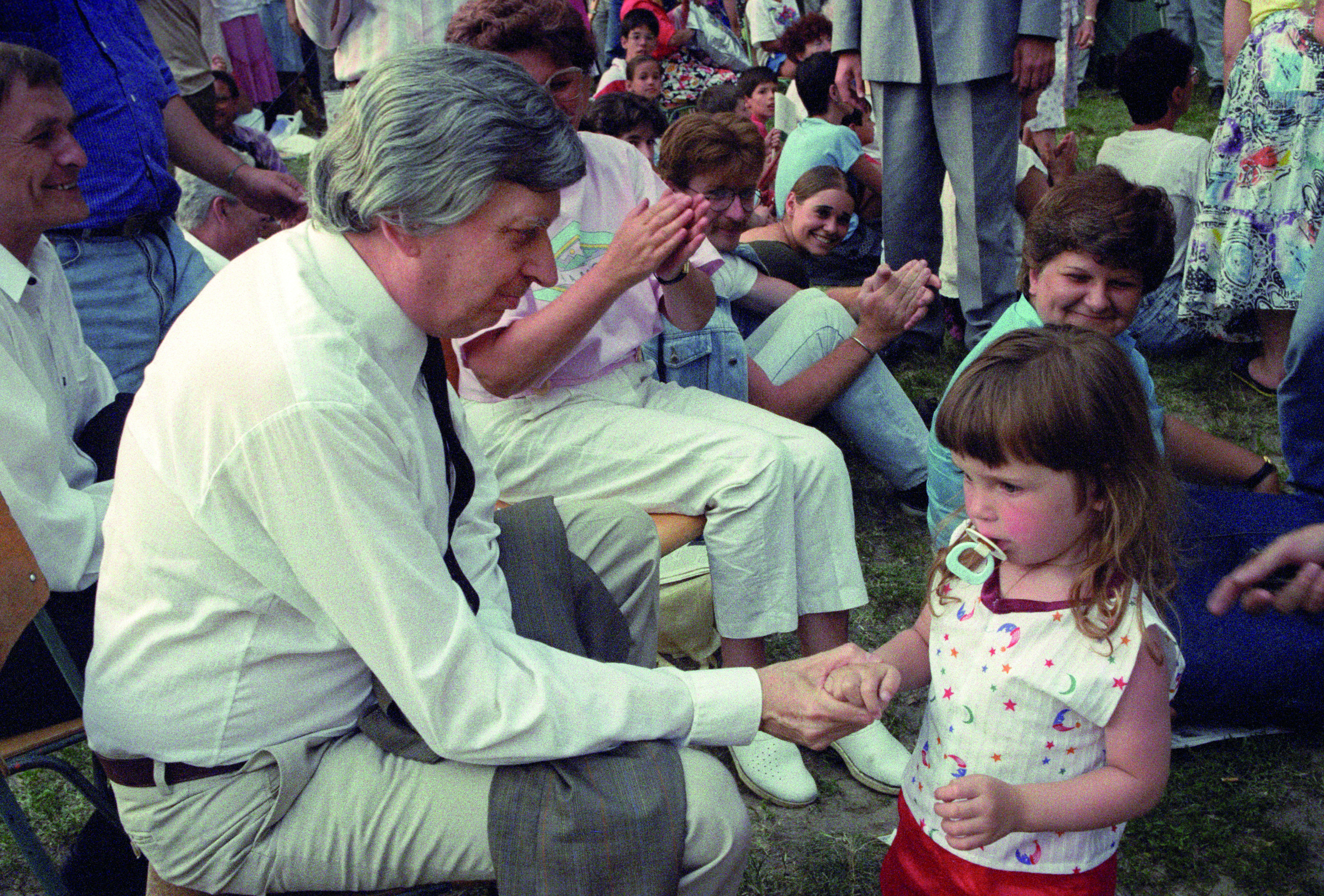 d0869a4dd042c3e9ade883795612b23c