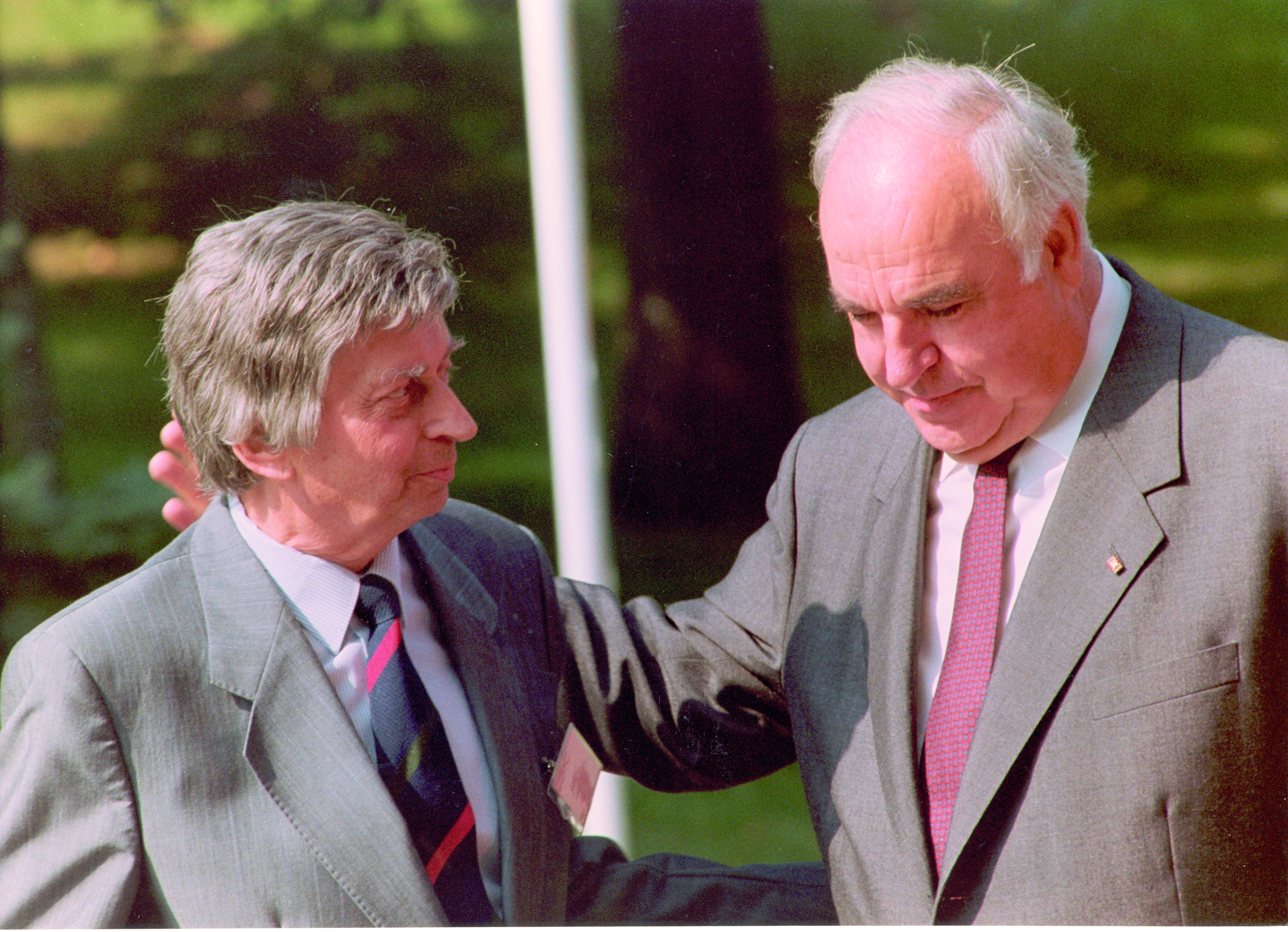 ad4d0d32153f087b55297456921f8c13